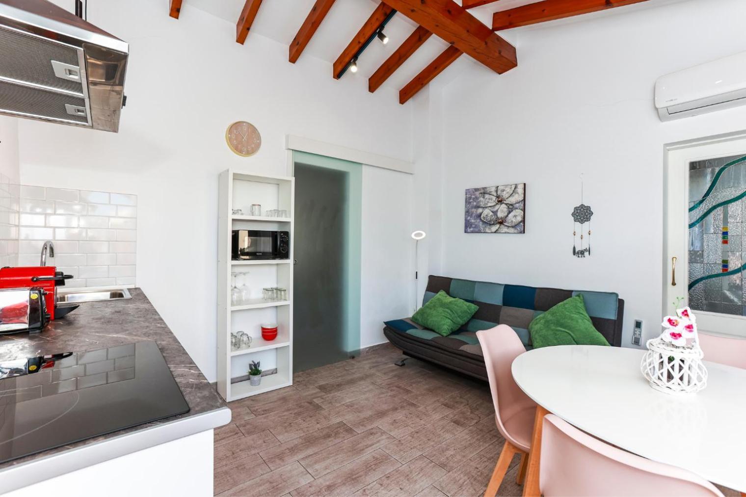 Apartamento Buganvilla Premium Beach And Mountain دينايا المظهر الخارجي الصورة