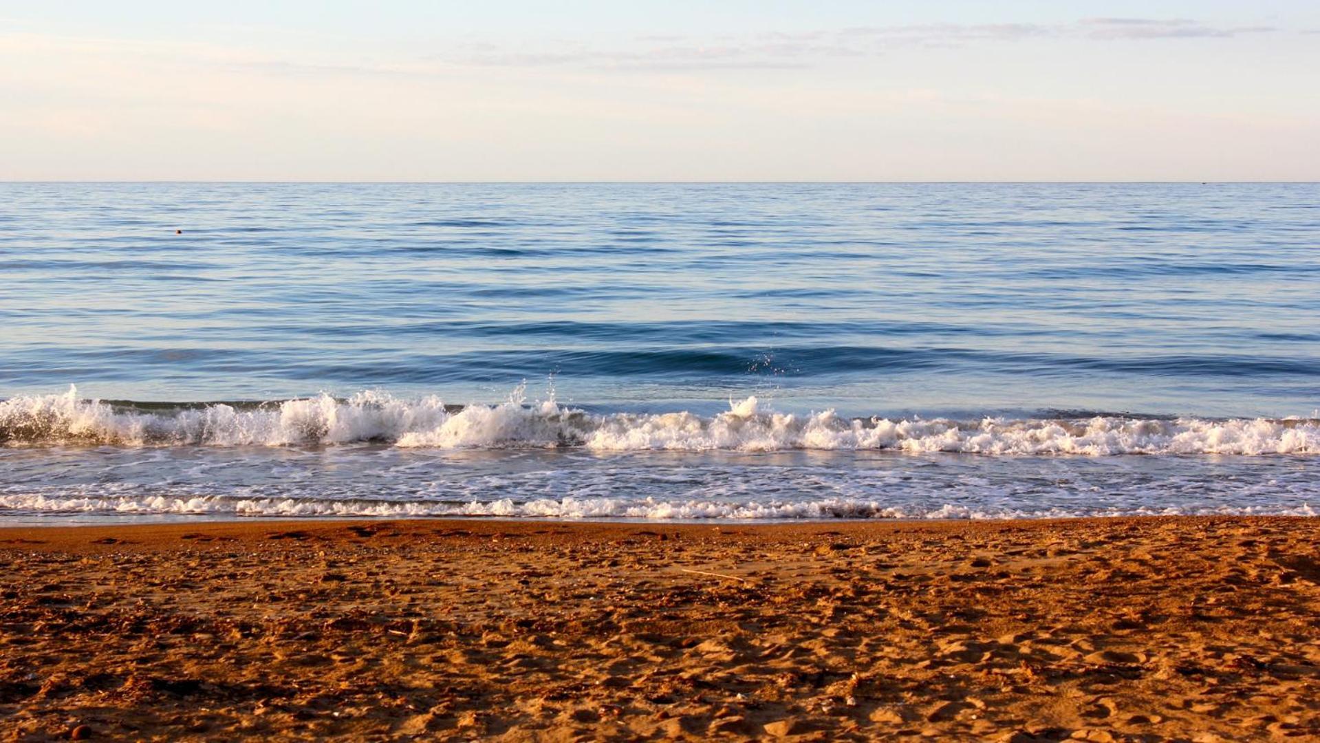 Apartamento Buganvilla Premium Beach And Mountain دينايا المظهر الخارجي الصورة